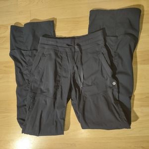 Lululemon Dance Studio Mid-Rise Pant Size 2 Deep Blue